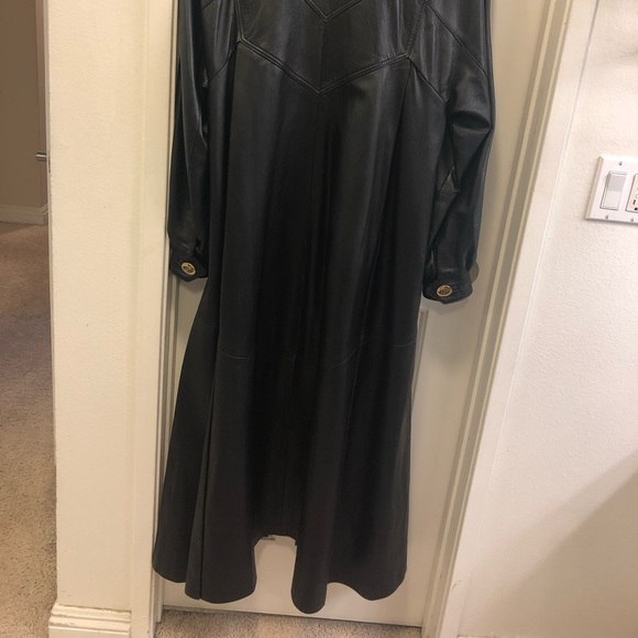 Ferrara collection leather coat - Picture 2 of 3